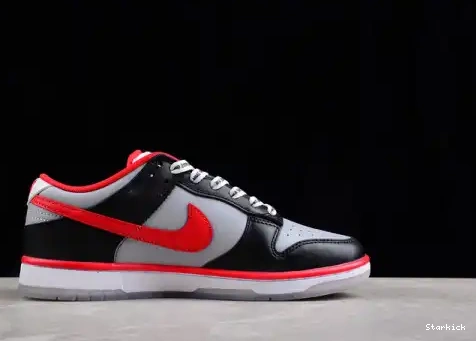 Low Dunk DR6189-001 University Nike Atlanta Clark 0522